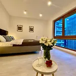 Living Point Center 华沙