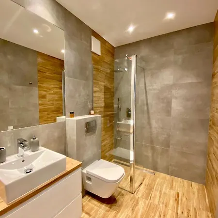 Living Point Residence City Center & Business * ורשה