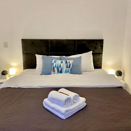 דירה Living Point Residence City Center & Business *