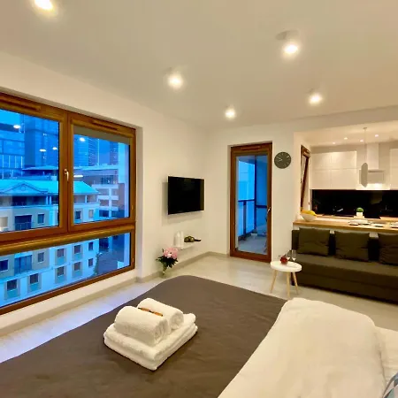 Living Point Residence City Center & Business *