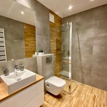 Living Point Residence City Center & Business