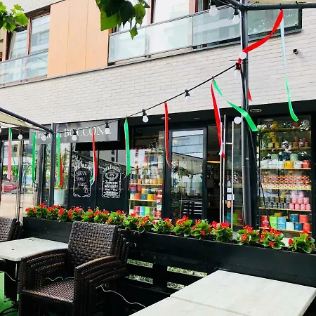 Daire Living Point Center *